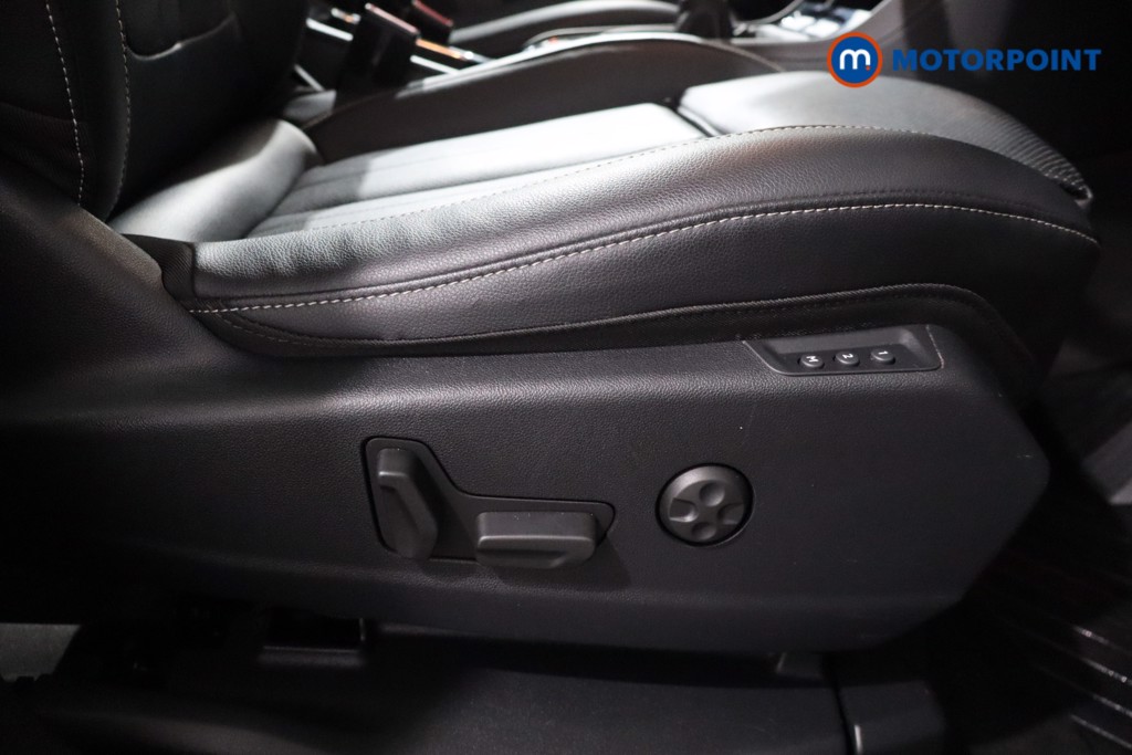Vauxhall Grandland X Elite Nav Manual Petrol SUV - Stock Number (1555348) - 18th supplementary image