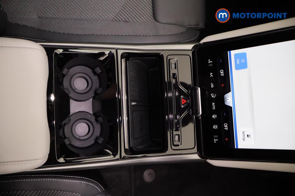 Ford Explorer Select Automatic Electric SUV - Stock Number (1555634) - 6th supplementary image