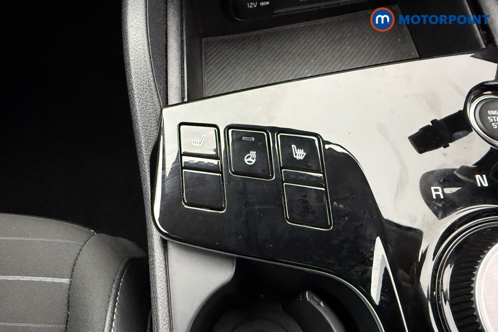 KIA Sportage 3 Automatic Petrol-Electric Hybrid SUV - Stock Number (1555830) - 13th supplementary image
