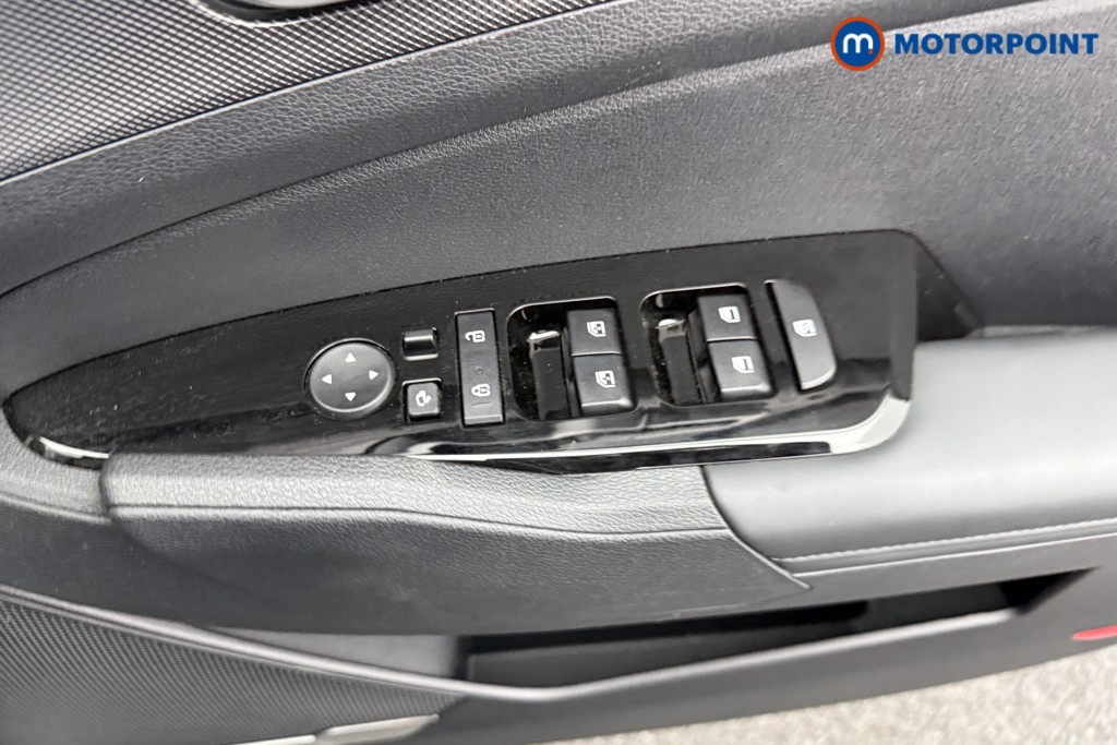 KIA Sportage 3 Automatic Petrol-Electric Hybrid SUV - Stock Number (1555830) - 19th supplementary image