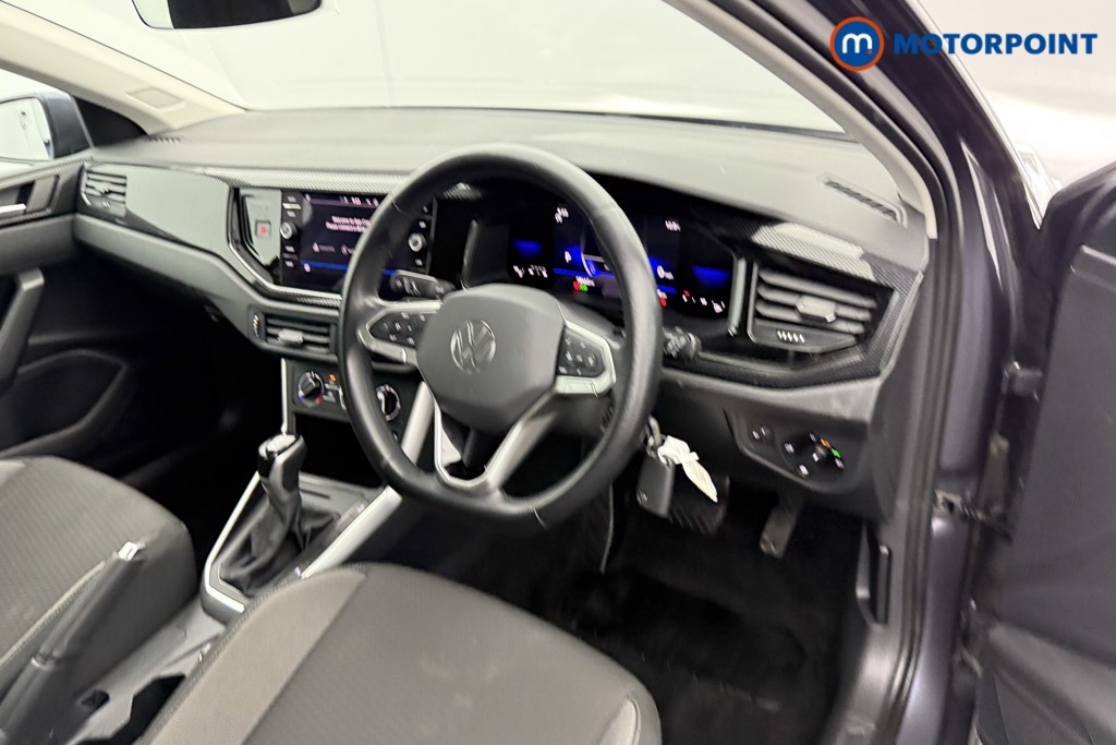 Volkswagen Polo Life Automatic Petrol Hatchback - Stock Number (1555969) - 4th supplementary image