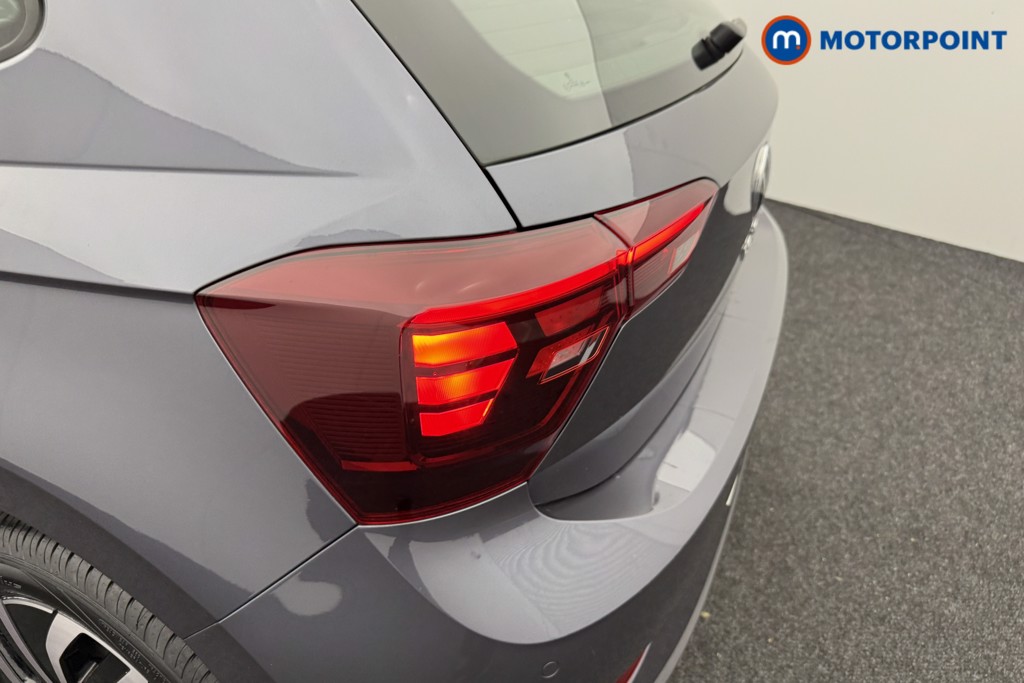 Volkswagen Polo Life Automatic Petrol Hatchback - Stock Number (1555969) - 24th supplementary image