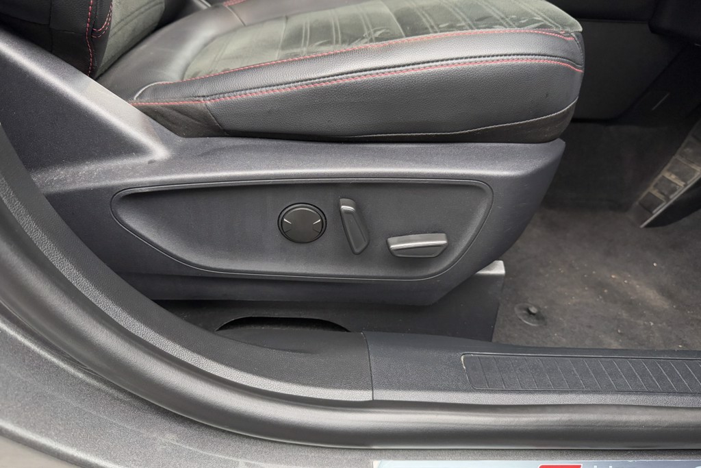 Ford Kuga St-Line Edition Automatic Petrol Plug-In Hybrid SUV - Stock Number (1555979) - 20th supplementary image