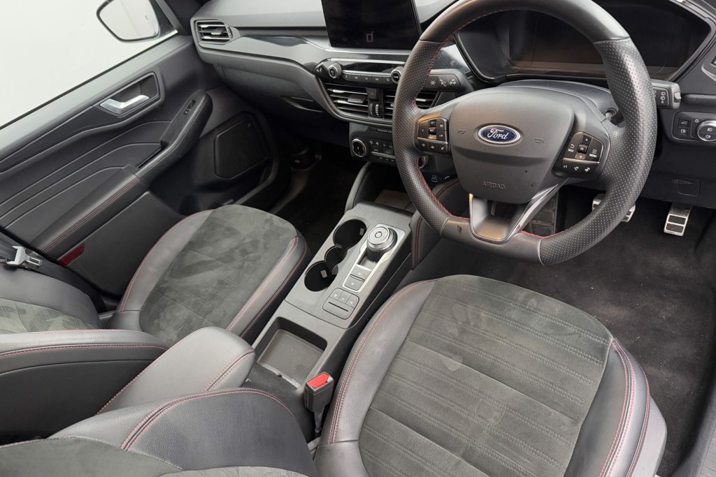 Ford Kuga St-Line Edition Automatic Petrol Plug-In Hybrid SUV - Stock Number (1555979) - 1st supplementary image