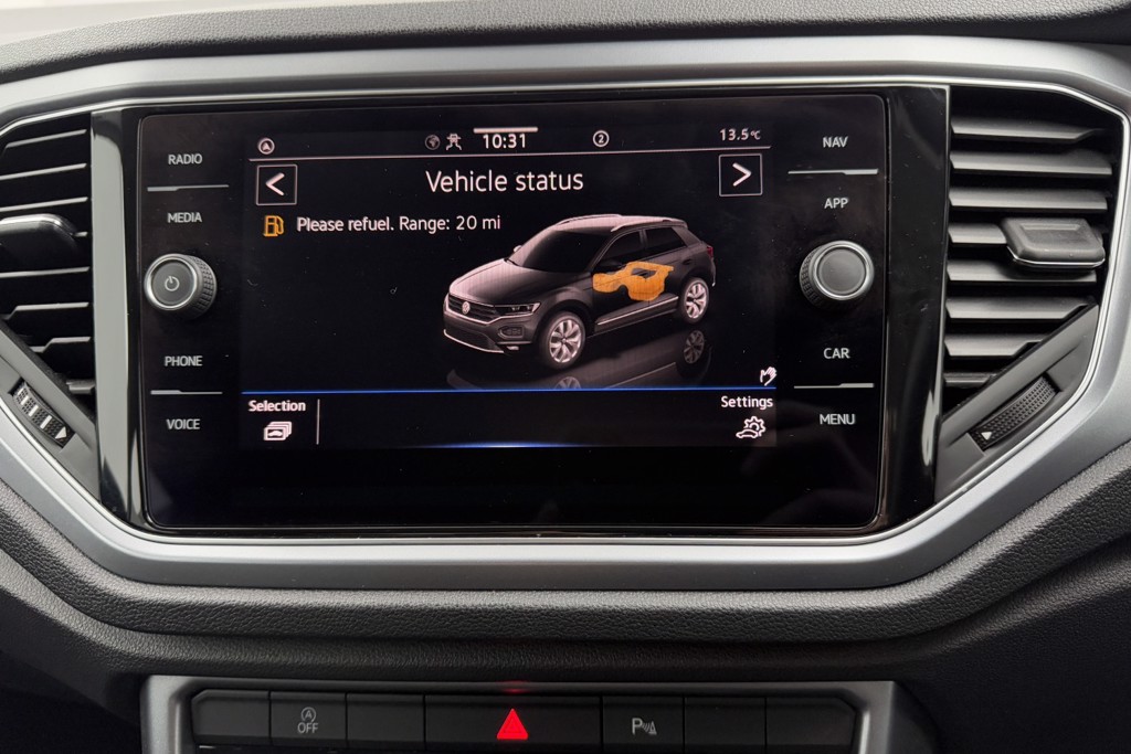 Volkswagen T-Roc Active Manual Petrol SUV - Stock Number (1555980) - 11th supplementary image