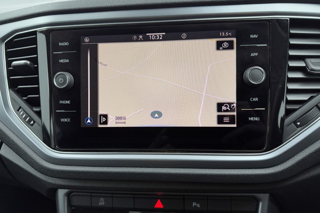Volkswagen T-Roc Active Manual Petrol SUV - Stock Number (1555980) - 13th supplementary image