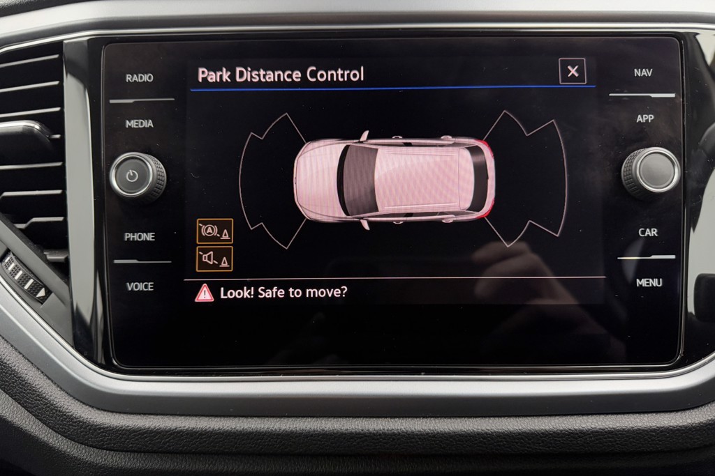 Volkswagen T-Roc Active Manual Petrol SUV - Stock Number (1555980) - 14th supplementary image