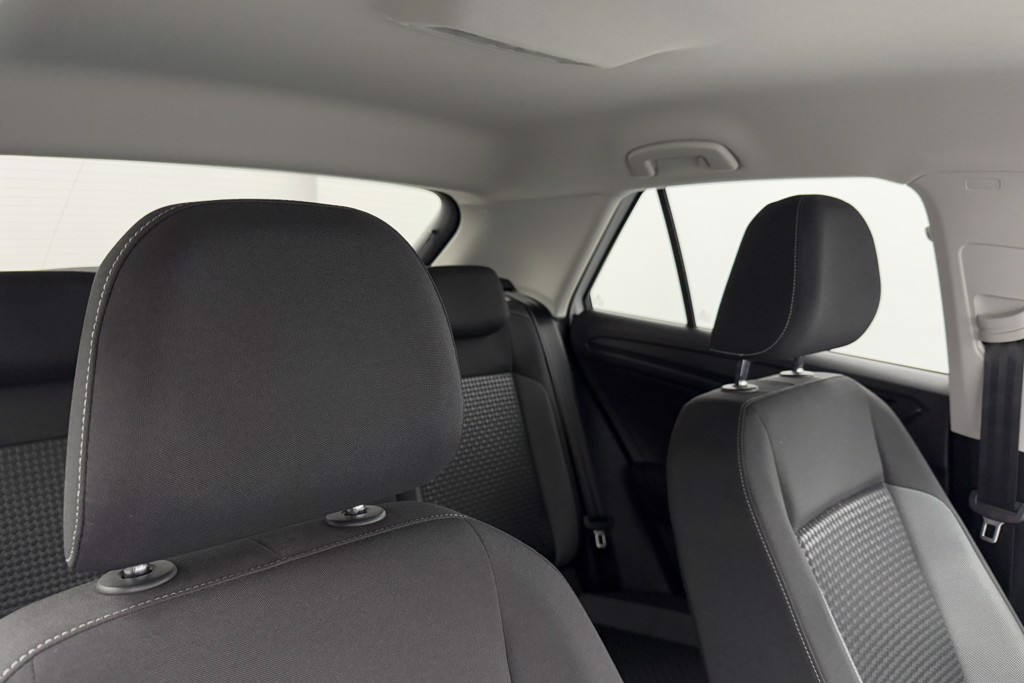 Volkswagen T-Roc Active Manual Petrol SUV - Stock Number (1555980) - 22nd supplementary image