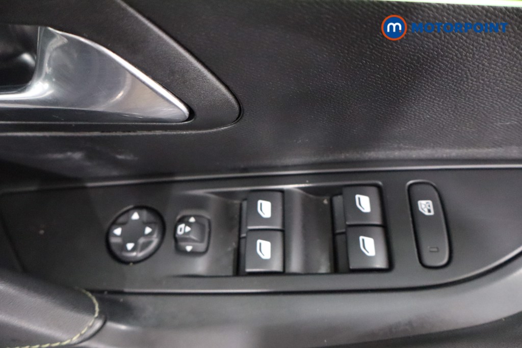 Peugeot 208 GT Automatic Electric Hatchback - Stock Number (1556010) - 17th supplementary image