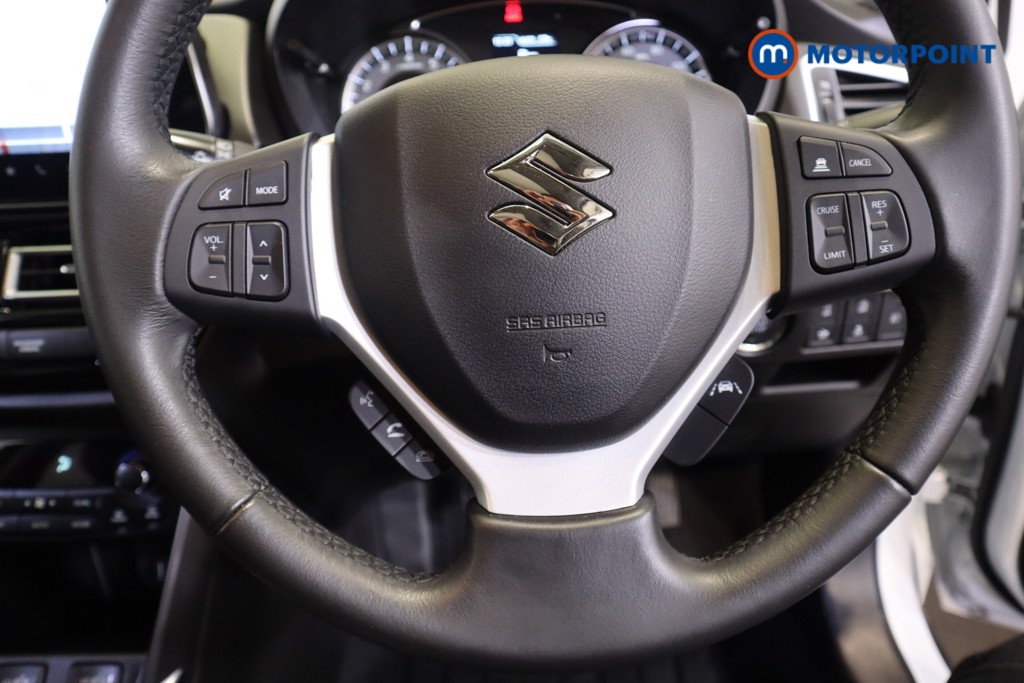 Suzuki S-Cross Ultra Manual Petrol-Electric Hybrid SUV - Stock Number (1556035) - 4th supplementary image