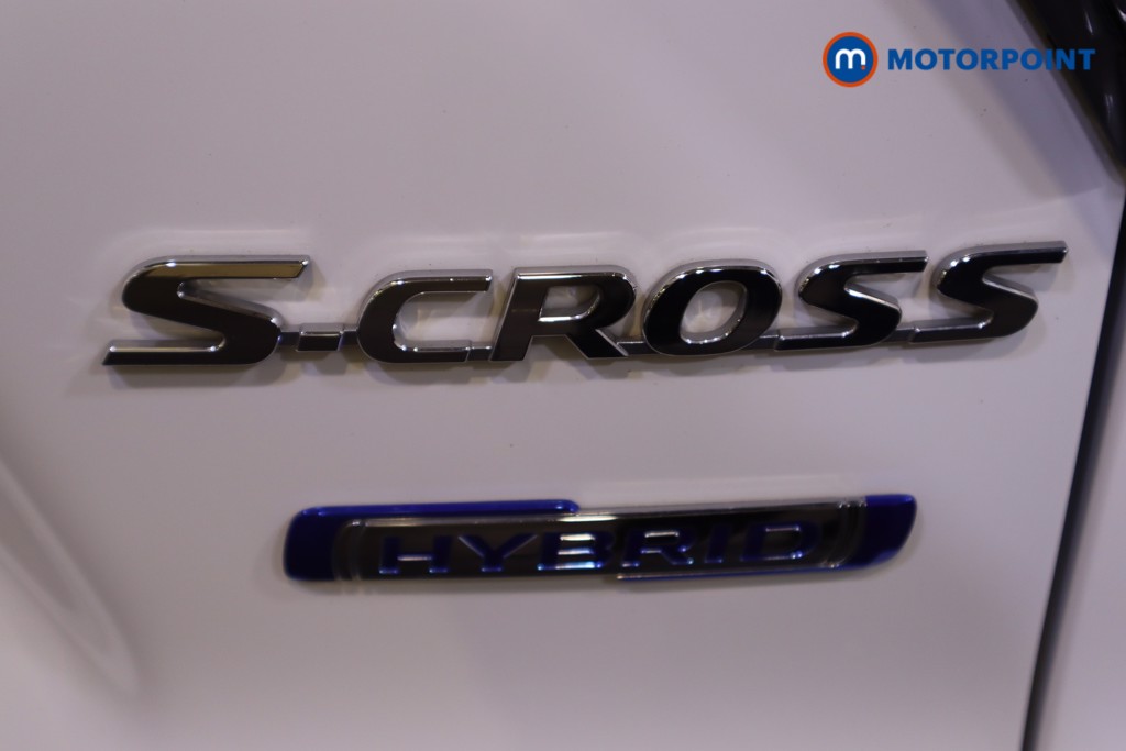 Suzuki S-Cross Ultra Manual Petrol-Electric Hybrid SUV - Stock Number (1556035) - 33rd supplementary image