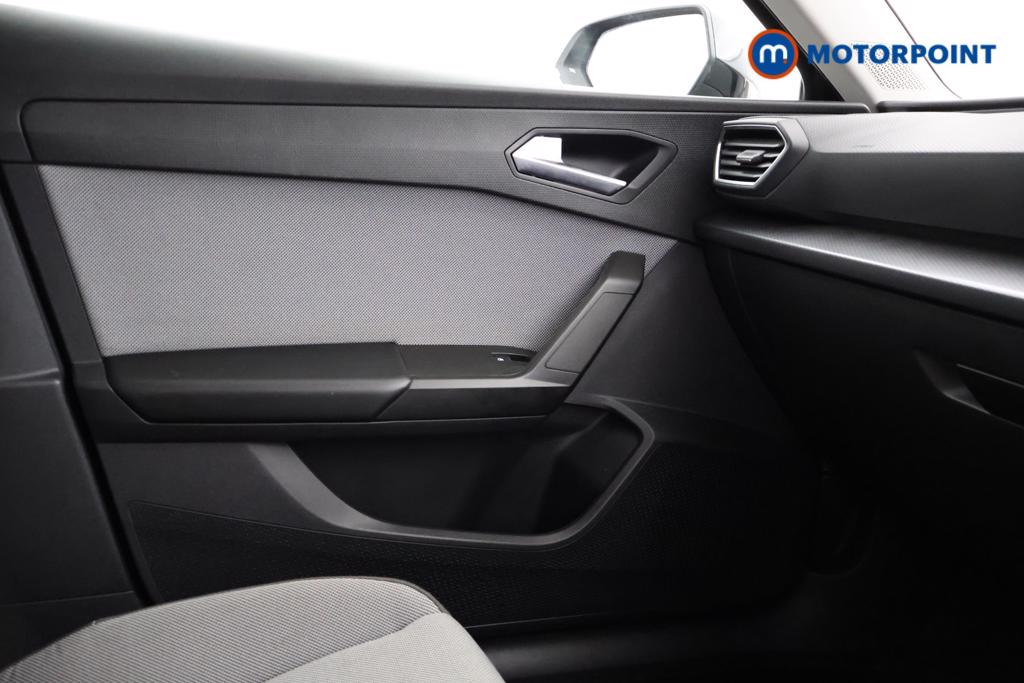 Seat Leon Se Dynamic Manual Petrol Hatchback - Stock Number (1556105) - 7th supplementary image