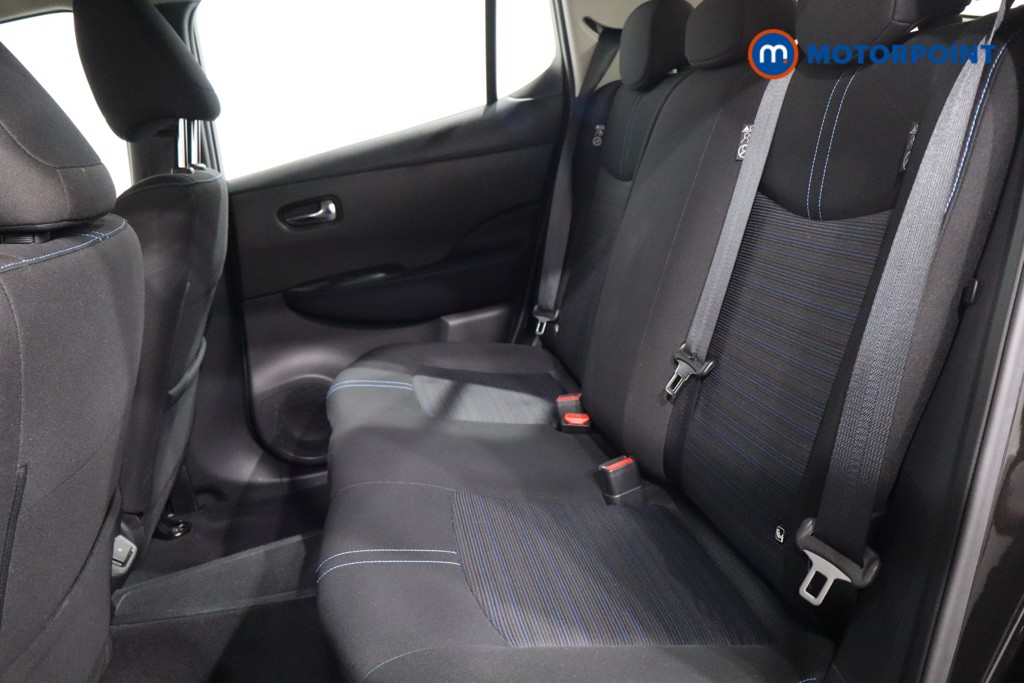 Nissan Leaf Acenta Automatic Electric Hatchback - Stock Number (1556249) - 5th supplementary image