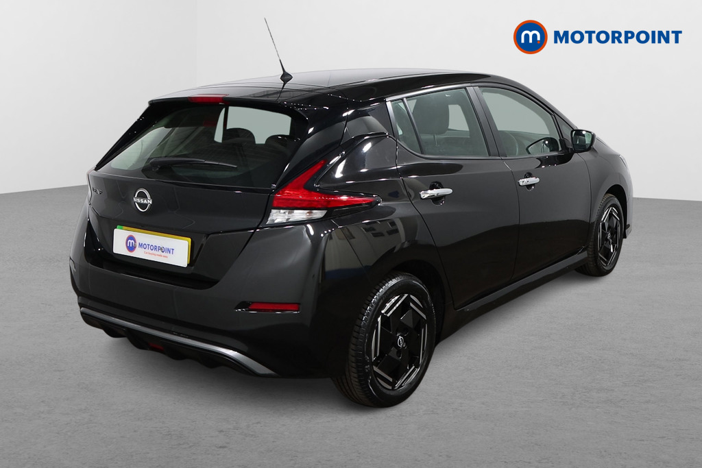 Nissan Leaf Acenta Automatic Electric Hatchback - Stock Number (1556249) - Drivers side rear corner