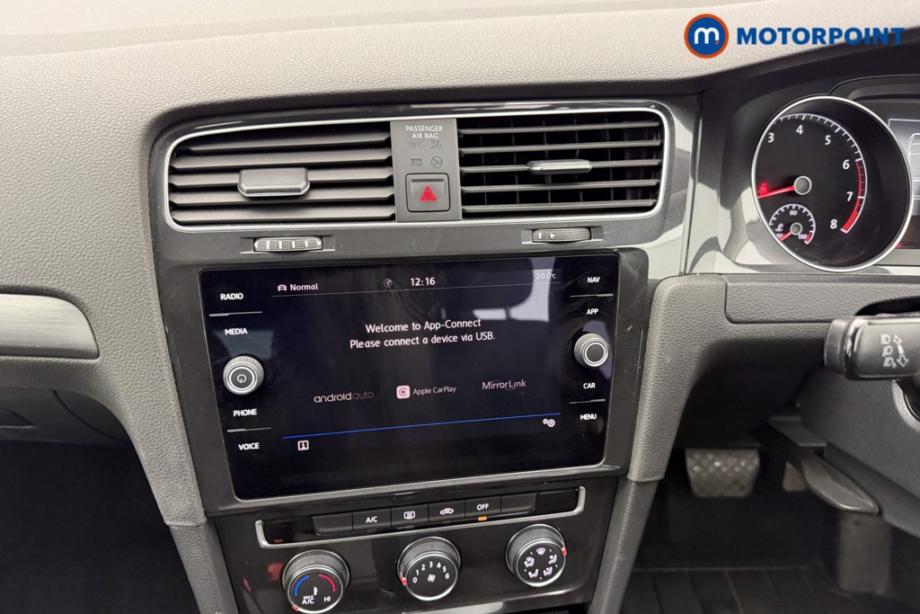 Volkswagen Golf SE Automatic Petrol Hatchback - Stock Number (1556342) - 2nd supplementary image