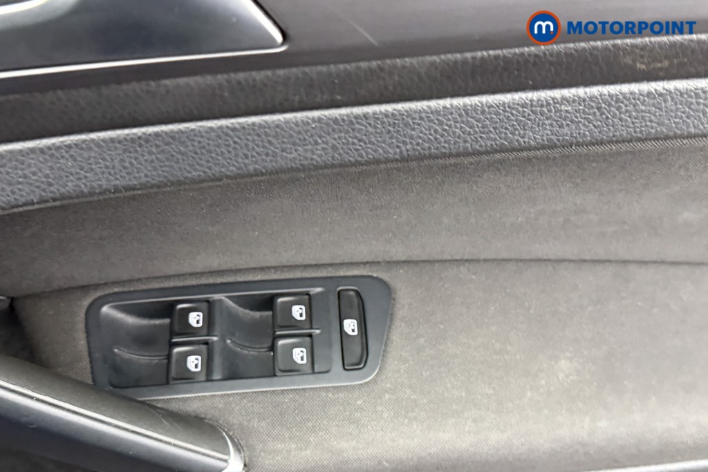 Volkswagen Golf SE Automatic Petrol Hatchback - Stock Number (1556342) - 17th supplementary image
