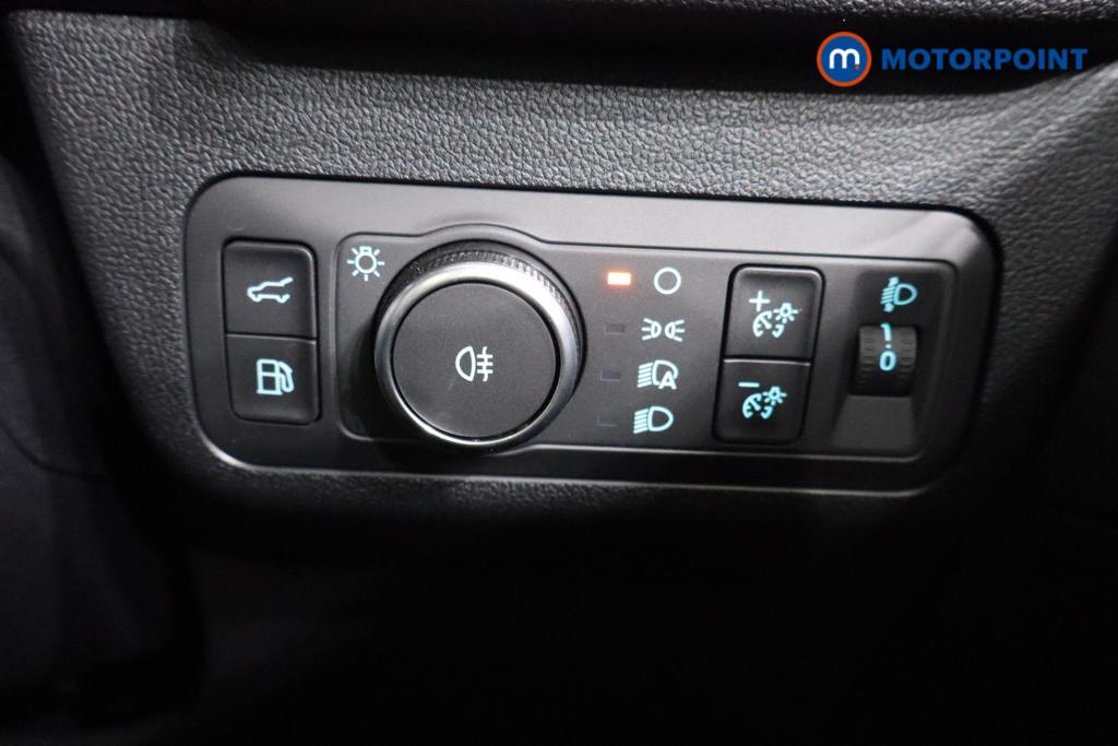 Ford Kuga St-Line X Automatic Petrol Plug-In Hybrid SUV - Stock Number (1556364) - 11th supplementary image