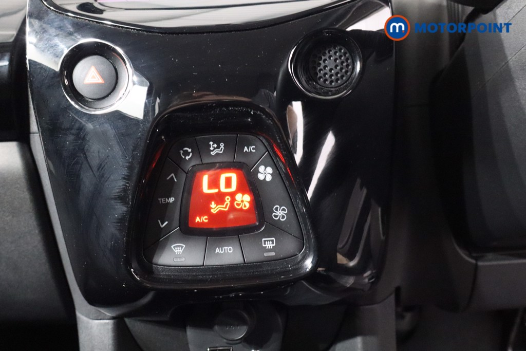 Peugeot 108 Collection Manual Petrol Hatchback - Stock Number (1556455) - 15th supplementary image