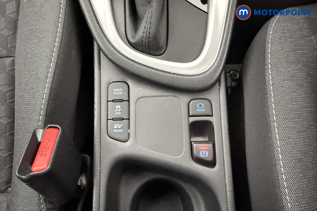 Toyota Yaris Icon Automatic Petrol-Electric Hybrid Hatchback - Stock Number (1556607) - 9th supplementary image