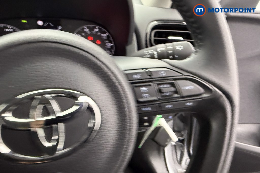 Toyota Yaris Icon Automatic Petrol-Electric Hybrid Hatchback - Stock Number (1556607) - 12th supplementary image