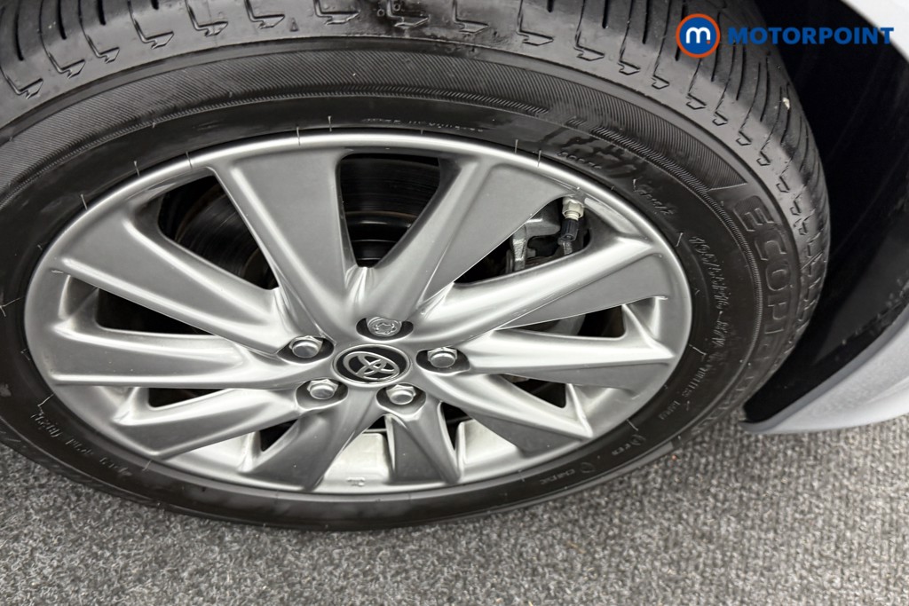 Toyota Yaris Icon Automatic Petrol-Electric Hybrid Hatchback - Stock Number (1556607) - 30th supplementary image