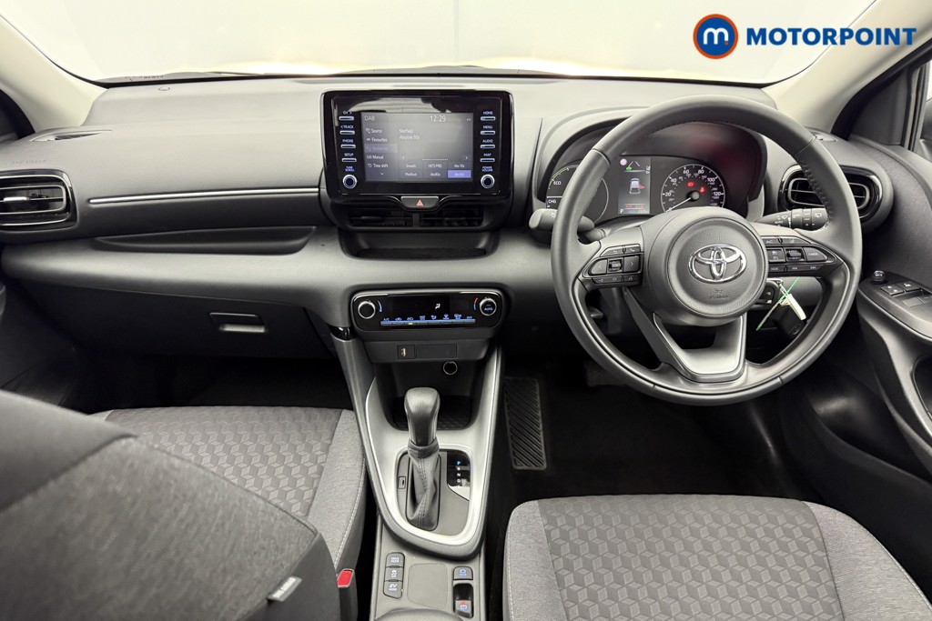 Toyota Yaris Icon Automatic Petrol-Electric Hybrid Hatchback - Stock Number (1556607) - 1st supplementary image