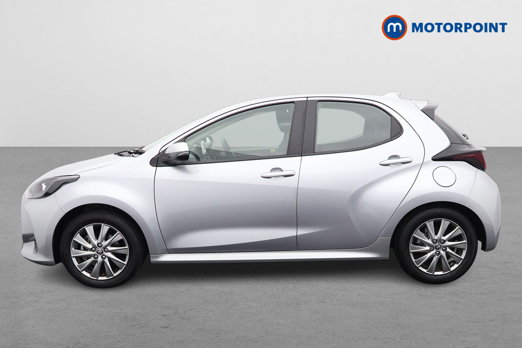 Toyota Yaris Icon Automatic Petrol-Electric Hybrid Hatchback - Stock Number (1556607) - Passenger side