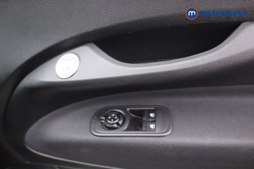 Fiat 500 Action Automatic Electric Hatchback - Stock Number (1556876) - 4th supplementary image