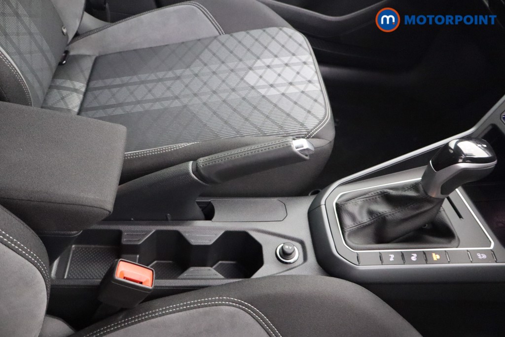 Volkswagen Taigo R-Line Automatic Petrol SUV - Stock Number (1556965) - 7th supplementary image