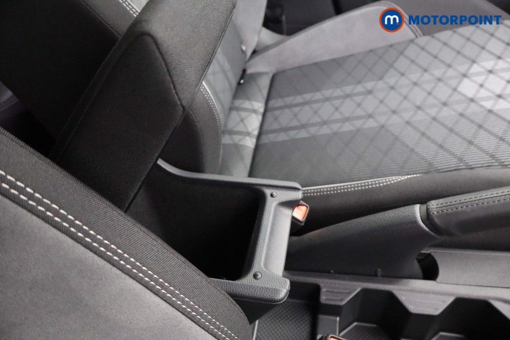 Volkswagen Taigo R-Line Automatic Petrol SUV - Stock Number (1556965) - 8th supplementary image