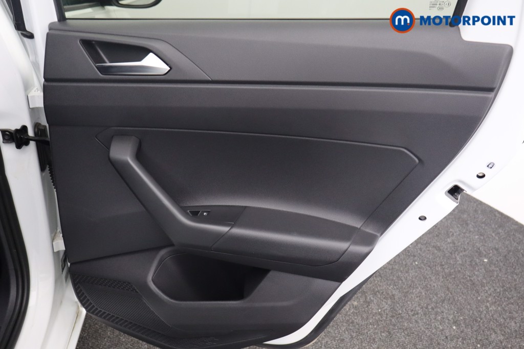 Volkswagen Taigo R-Line Automatic Petrol SUV - Stock Number (1556965) - 17th supplementary image