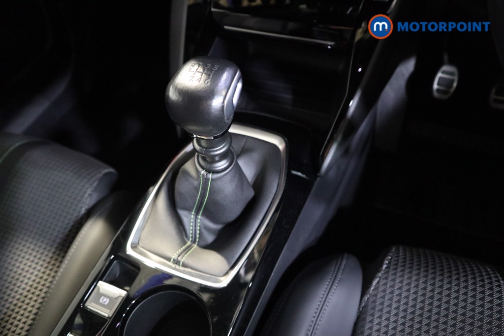Peugeot 2008 GT Manual Petrol SUV - Stock Number (1525788) - 9th supplementary image