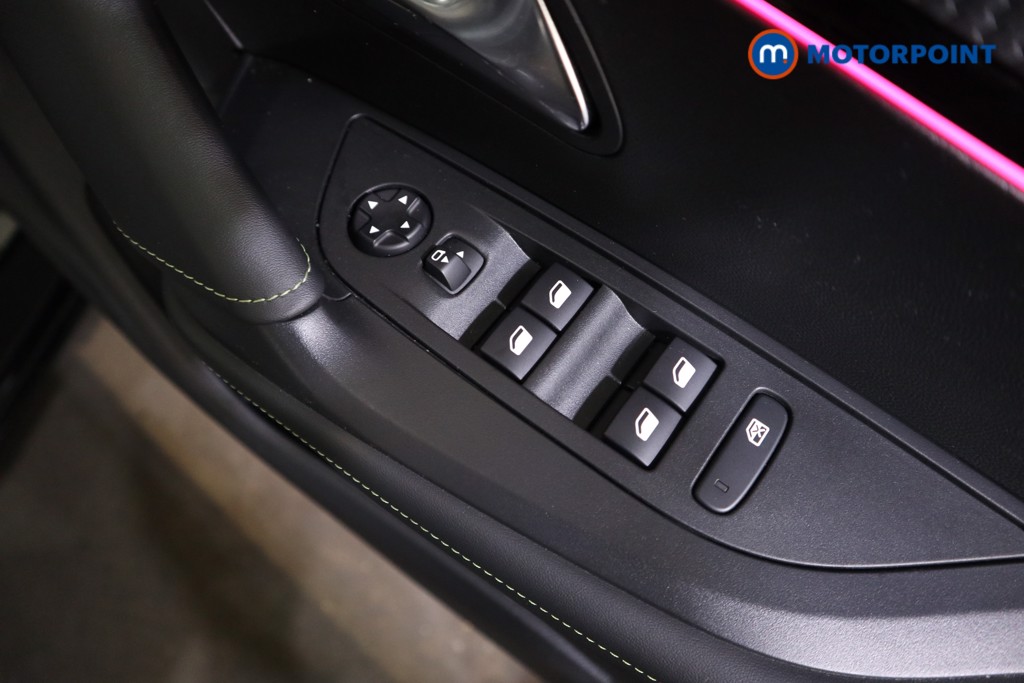 Peugeot 2008 GT Manual Petrol SUV - Stock Number (1525788) - 10th supplementary image