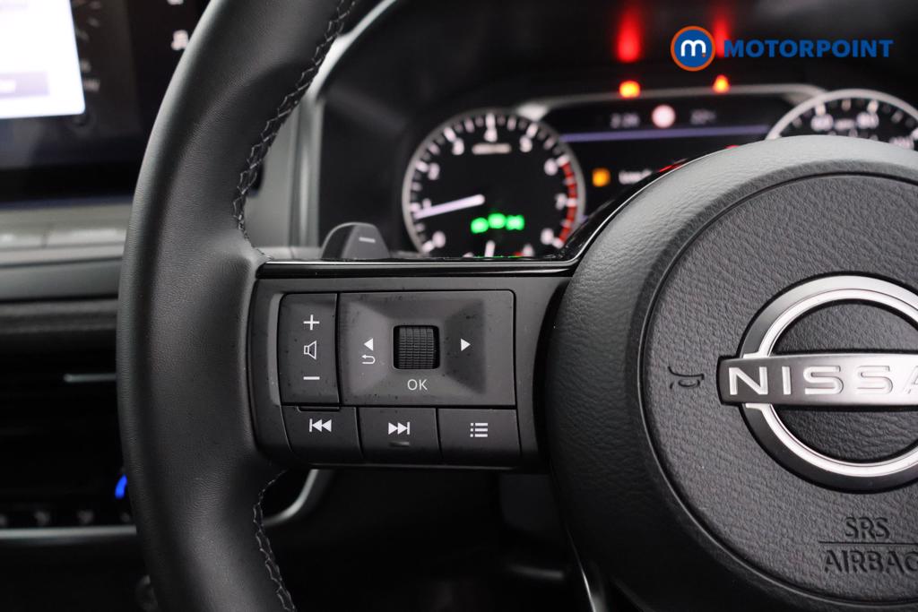 Nissan Qashqai Acenta Premium Automatic Petrol SUV - Stock Number (1529417) - 2nd supplementary image