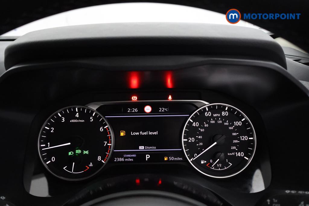 Nissan Qashqai Acenta Premium Automatic Petrol SUV - Stock Number (1529417) - 4th supplementary image