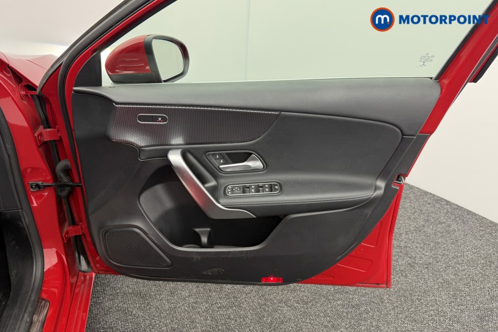Mercedes-Benz A Class Sport Manual Petrol Hatchback - Stock Number (1532177) - 18th supplementary image