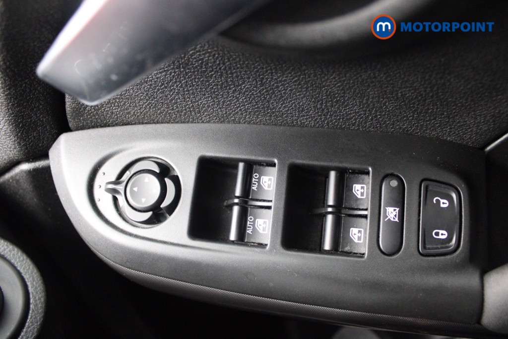 Fiat 500X RED Manual Petrol SUV - Stock Number (1536211) - 16th supplementary image