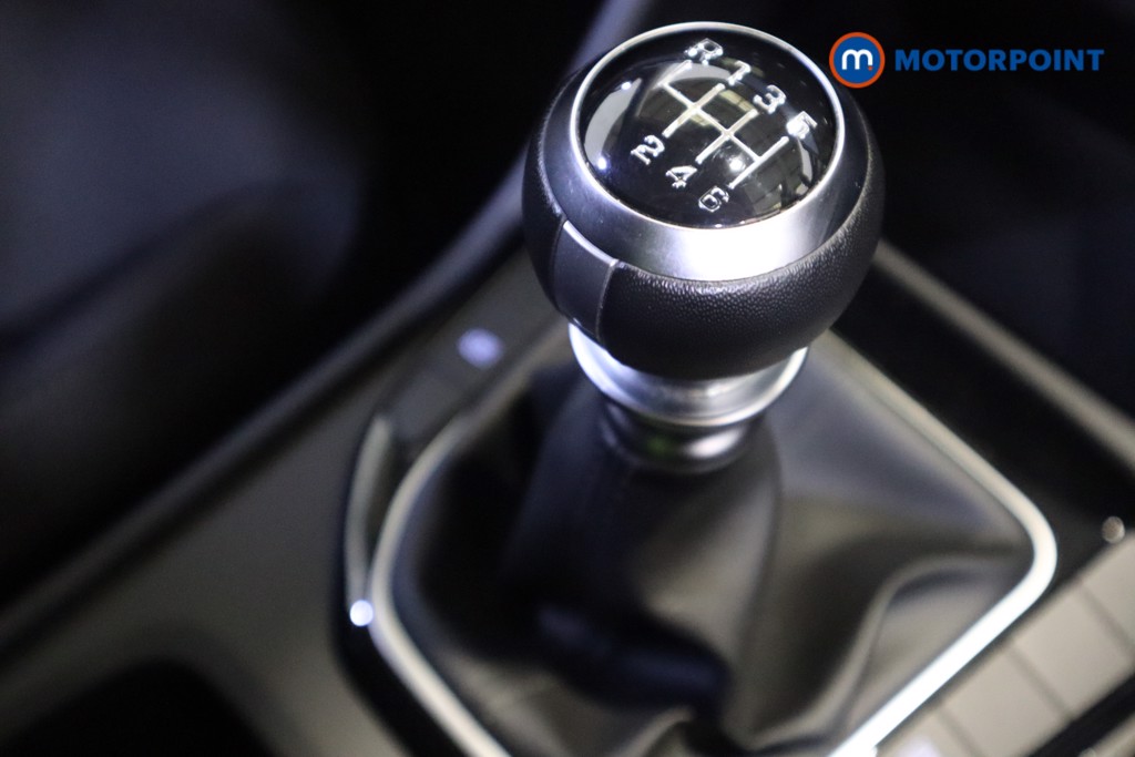 Hyundai Tucson Se Connect Manual Petrol SUV - Stock Number (1539723) - 5th supplementary image