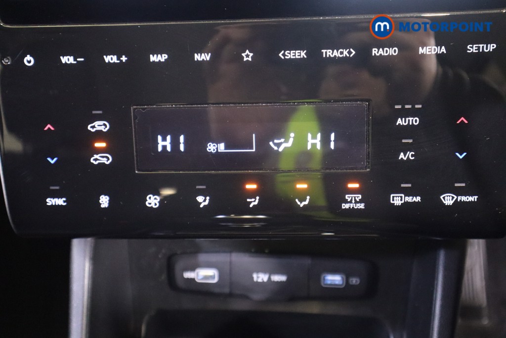Hyundai Tucson Se Connect Manual Petrol SUV - Stock Number (1539723) - 19th supplementary image