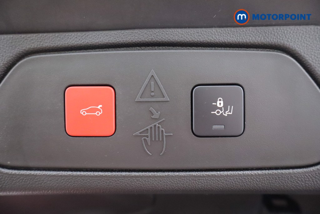 Vauxhall Grandland Ultimate Manual Petrol SUV - Stock Number (1539932) - 30th supplementary image