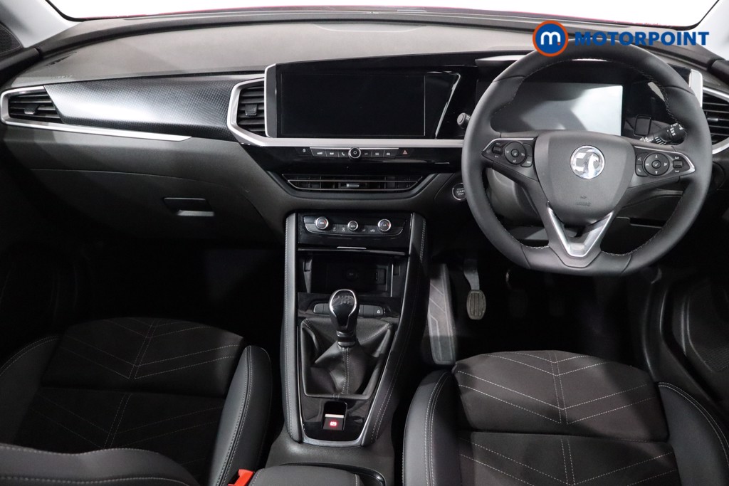 Vauxhall Grandland Ultimate Manual Petrol SUV - Stock Number (1539932) - 1st supplementary image