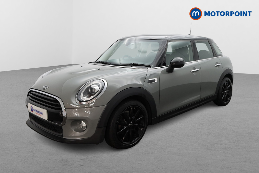 Mini Hatchback Cooper Manual Petrol Hatchback - Stock Number (1540736) - Passenger side front corner