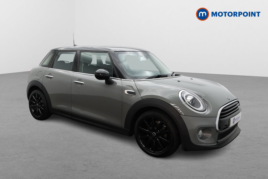Mini Hatchback Cooper Manual Petrol Hatchback - Stock Number (1540736) - Drivers side front corner