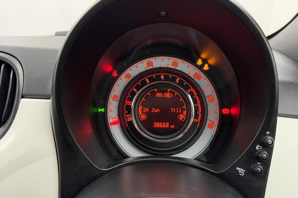 Fiat 500 Dolcevita Manual Petrol-Electric Hybrid Hatchback - Stock Number (1543116) - 6th supplementary image