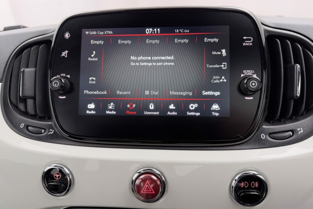 Fiat 500 Dolcevita Manual Petrol-Electric Hybrid Hatchback - Stock Number (1543116) - 9th supplementary image