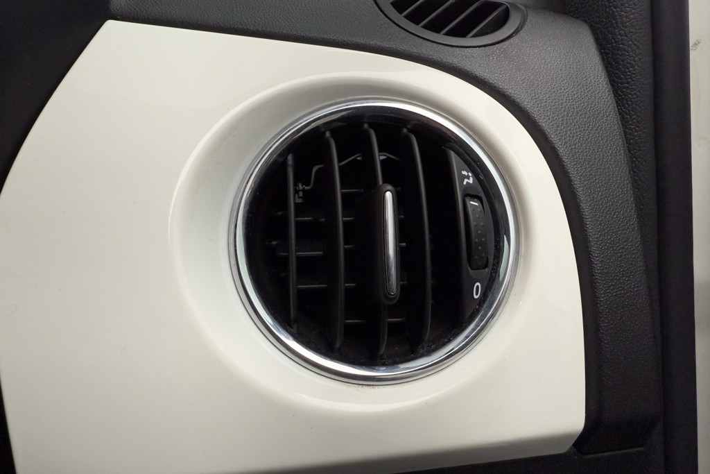 Fiat 500 Dolcevita Manual Petrol-Electric Hybrid Hatchback - Stock Number (1543116) - 14th supplementary image