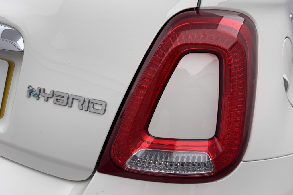 Fiat 500 Dolcevita Manual Petrol-Electric Hybrid Hatchback - Stock Number (1543116) - 22nd supplementary image