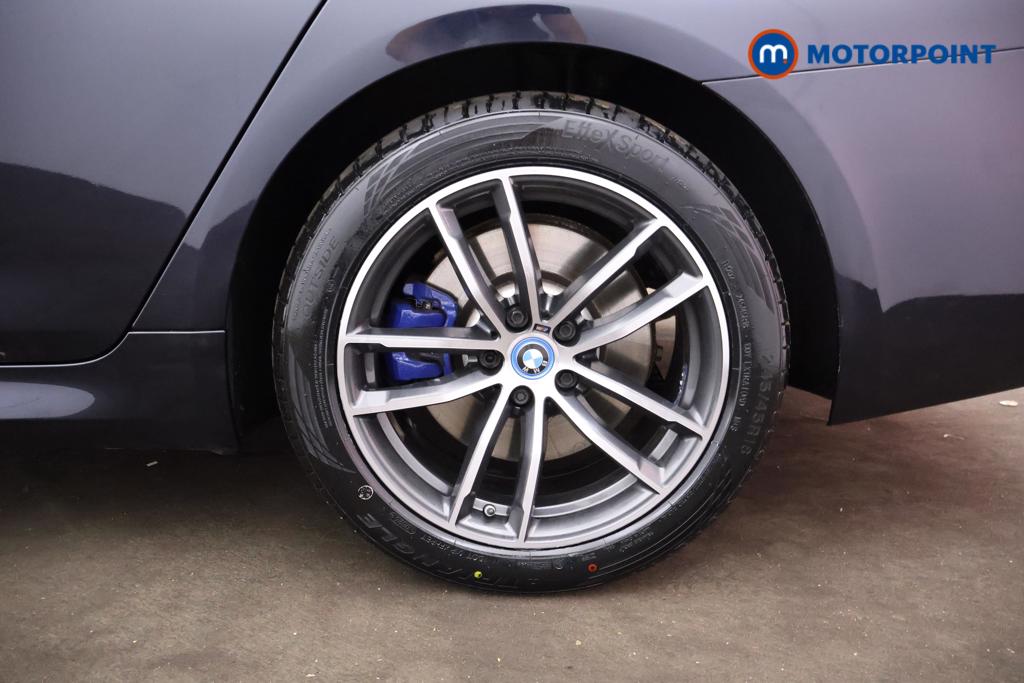 BMW 5 Series M Sport Automatic Petrol Plug-In Hybrid Saloon - Stock Number (1543727) - 16th supplementary image