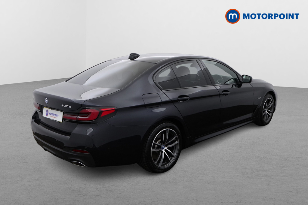 BMW 5 Series M Sport Automatic Petrol Plug-In Hybrid Saloon - Stock Number (1543727) - Drivers side rear corner