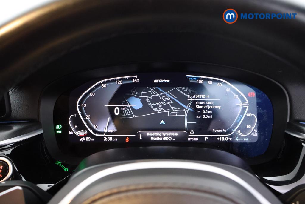 BMW 5 Series M Sport Automatic Petrol Plug-In Hybrid Estate - Stock Number (1543853) - 2nd supplementary image